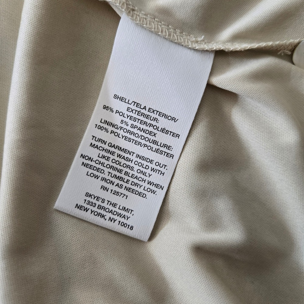 Skye's The Limit Woman 3X Blue Floral Smocked Mesh 3/4 Sleeve Knee Length Dress - Picture 5 of 6